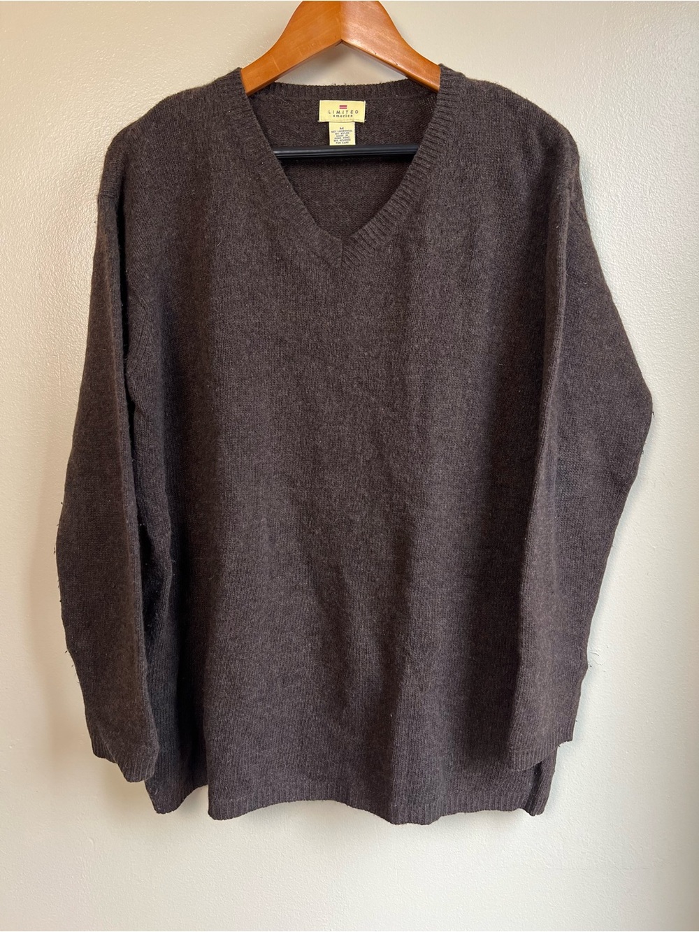 Vintage Limited America Lambswool V Neck Sweater Brown Medium Dark Academia